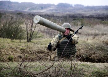 Should the US take stronger action to deter Putin’s aggression?