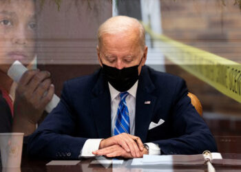 Did Biden emphasize Ukraine to avoid facing domestic failures?