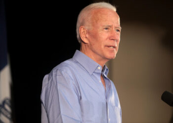Did Biden insert “women” into the Declaration of Independence?