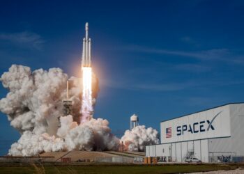 Should Elon rename his company SpaceXXX?