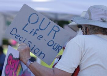 Is it acceptable for a Justice to be forced to flee from protesters?